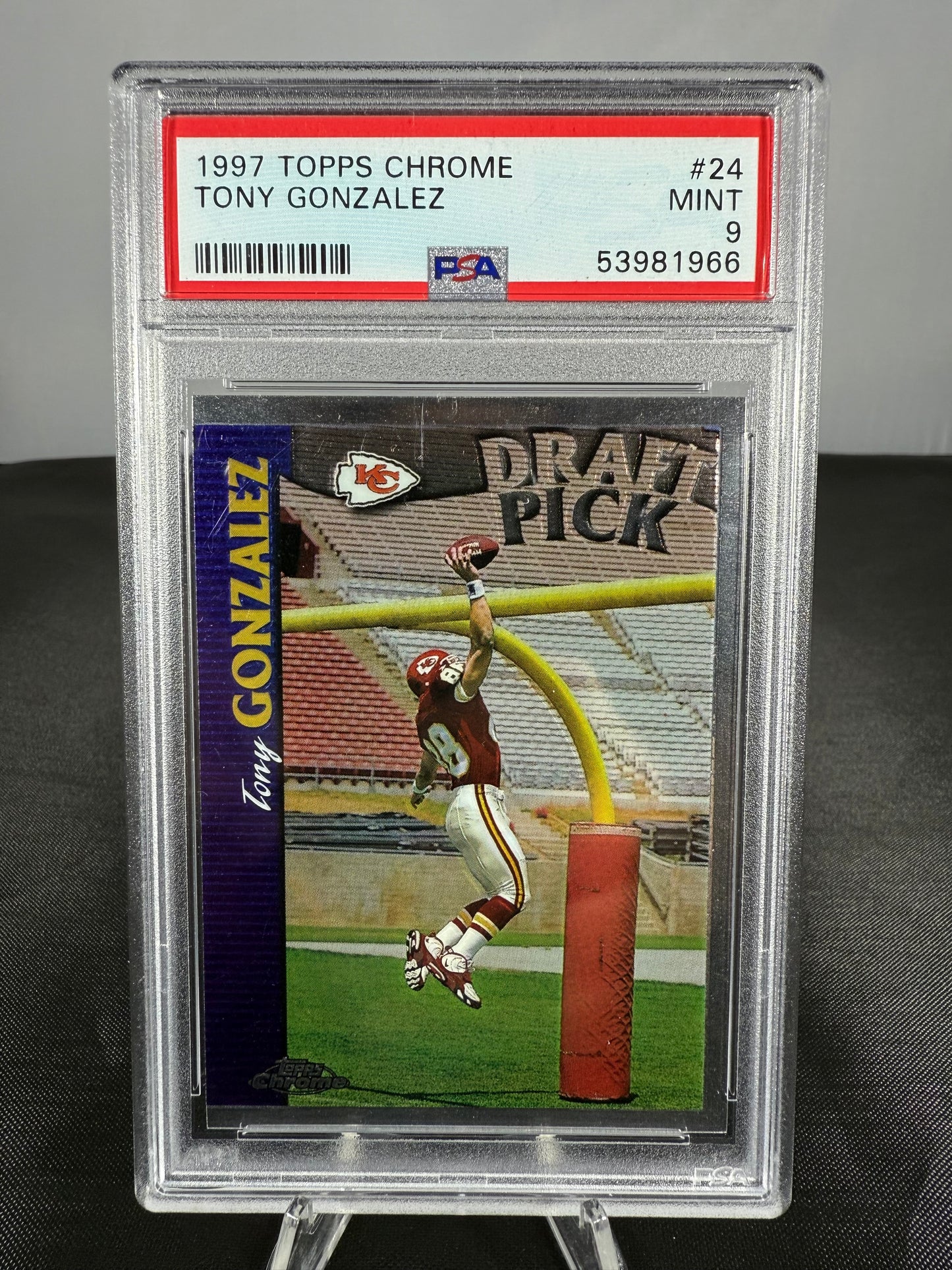 Tony Gonzalez - 1997 Topps Chrome NFL - RC Draft Pick - #24 - PSA 9