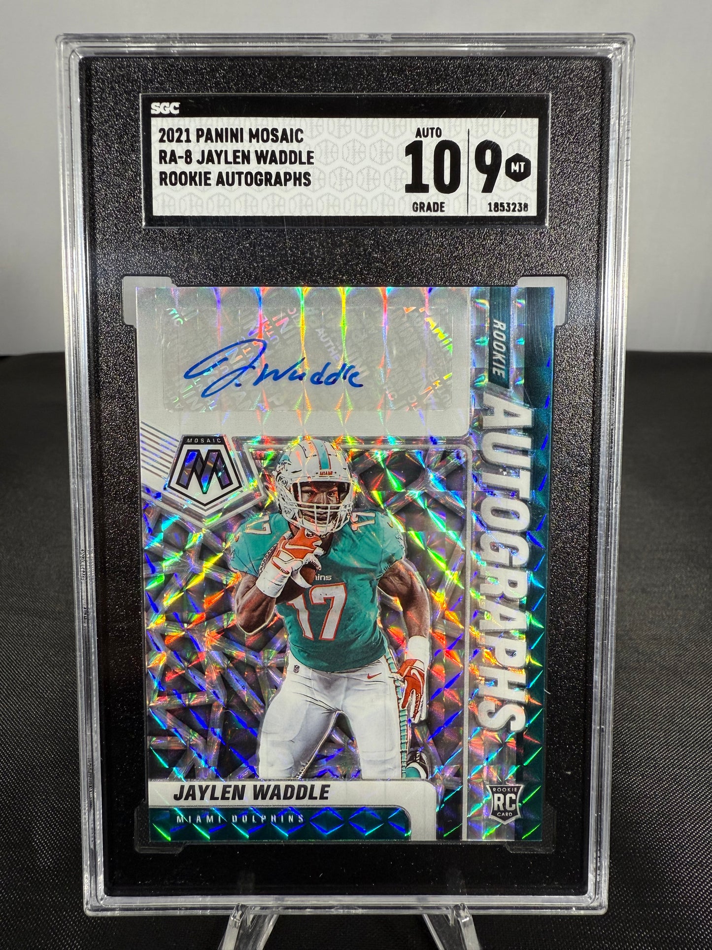 Jaylen Waddle - 2021 Mosaic NFL - Autographs - #RA-8 - SGC 10/9
